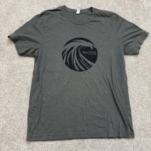 Bundle of 4 T-shirts - Picture 8 of 9